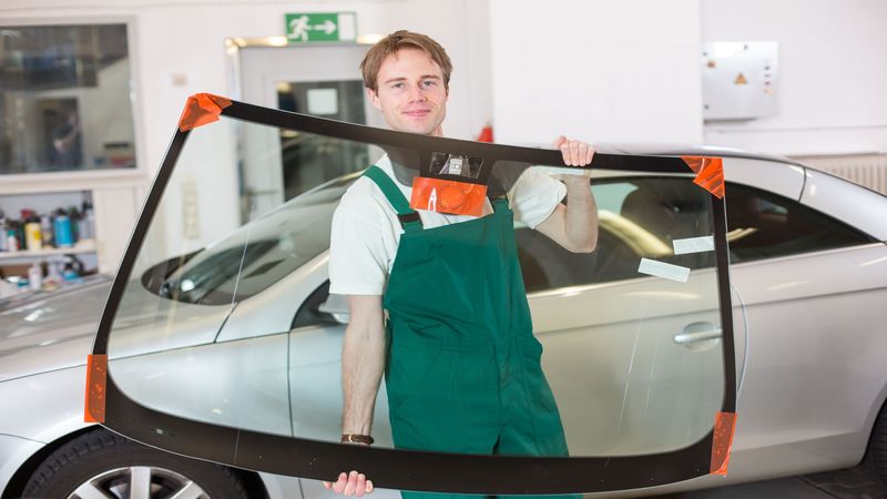 What To Keep In Mind About Auto Glass Repair