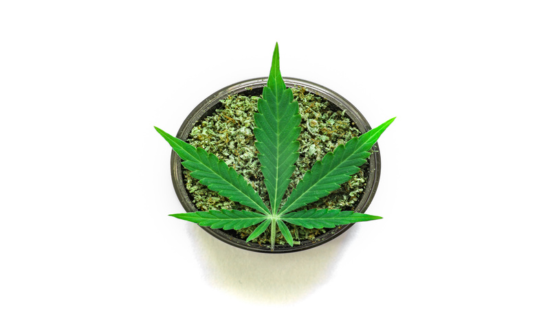 Enjoy the Benefits of Using a Cannabis Dispensary in Santa Fe, New Mexico