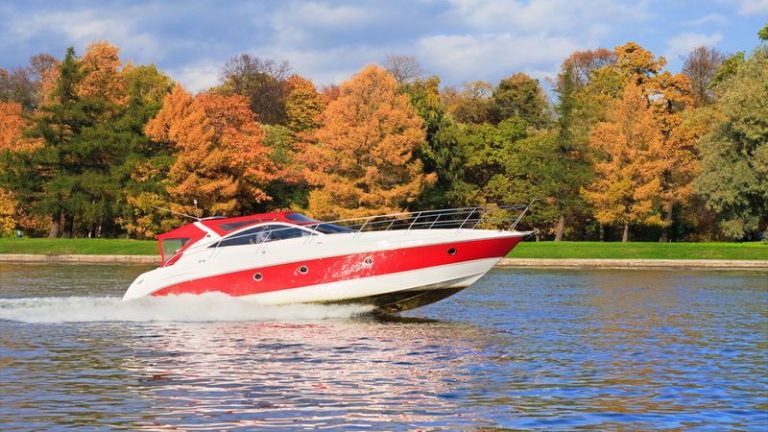 Factors to Consider When Buying Boats for Sale in Brookfield, CT