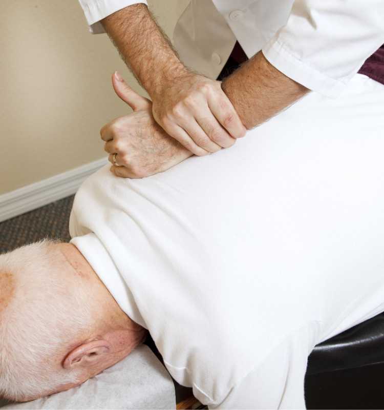 Things to Know Before Your First Visit with a Chiropractor in Lincoln Park