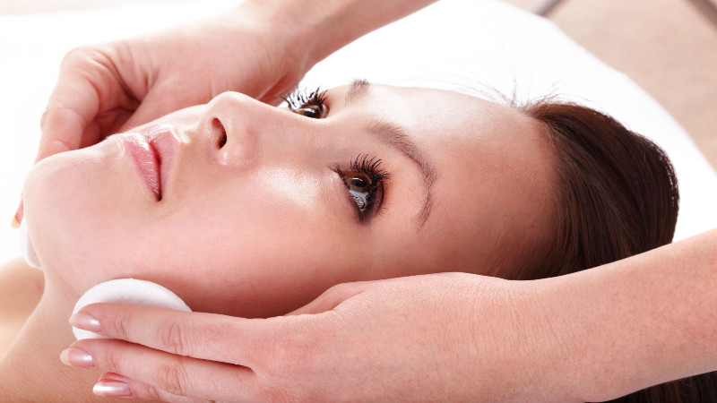 Benefits of a Facial Spa in Closter, NJ