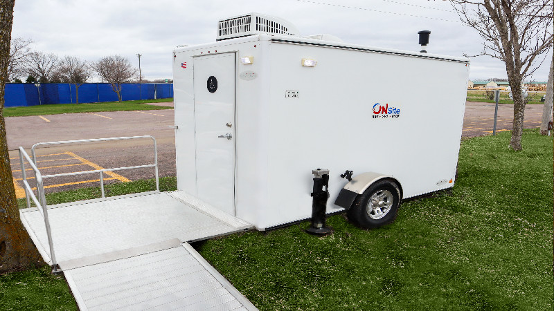 4 Features That Will Elevate Your Portable Bathrooms Into Luxury