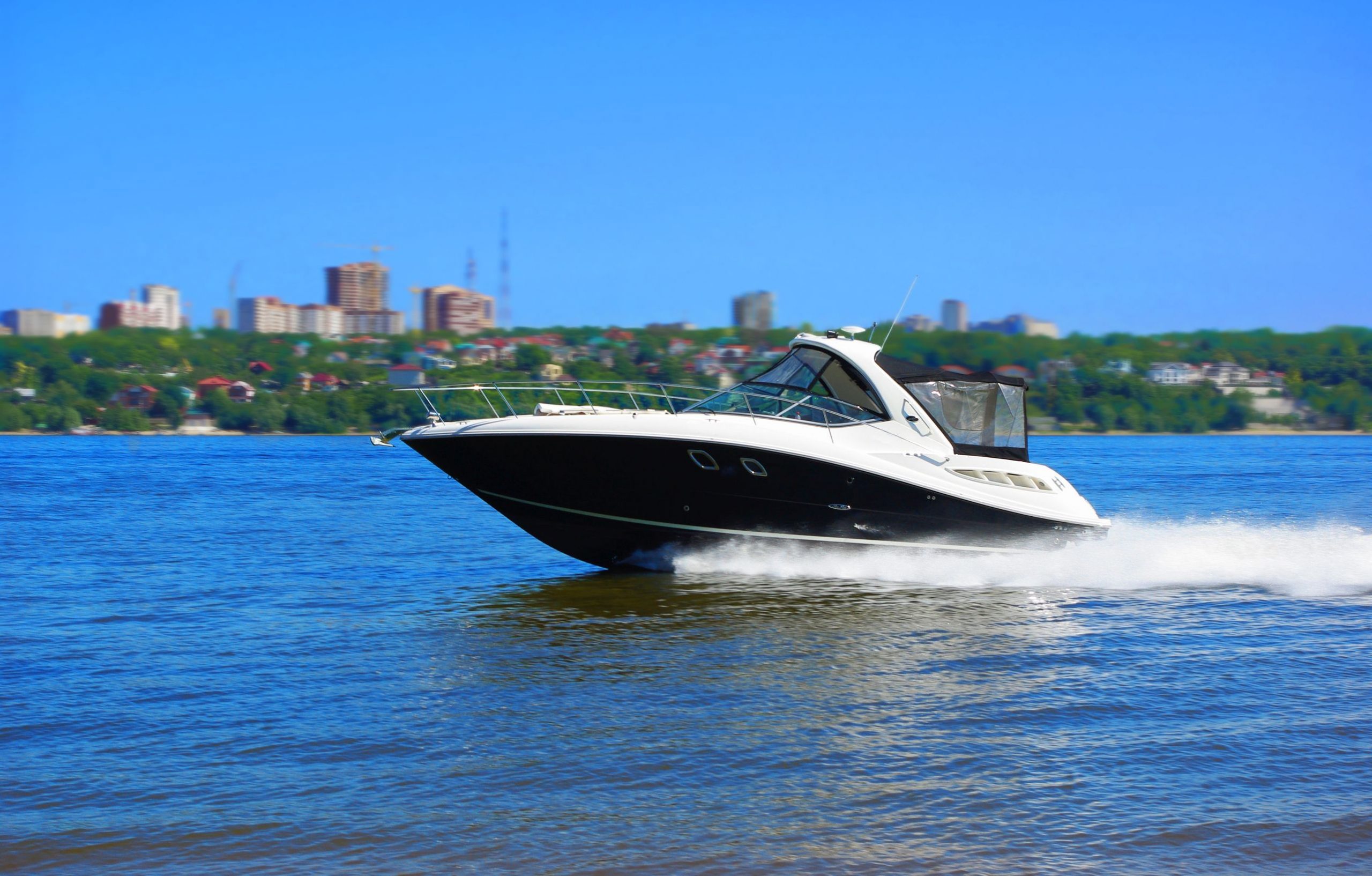 How to Keep Boat Motors in Buford, GA, in Good Condition