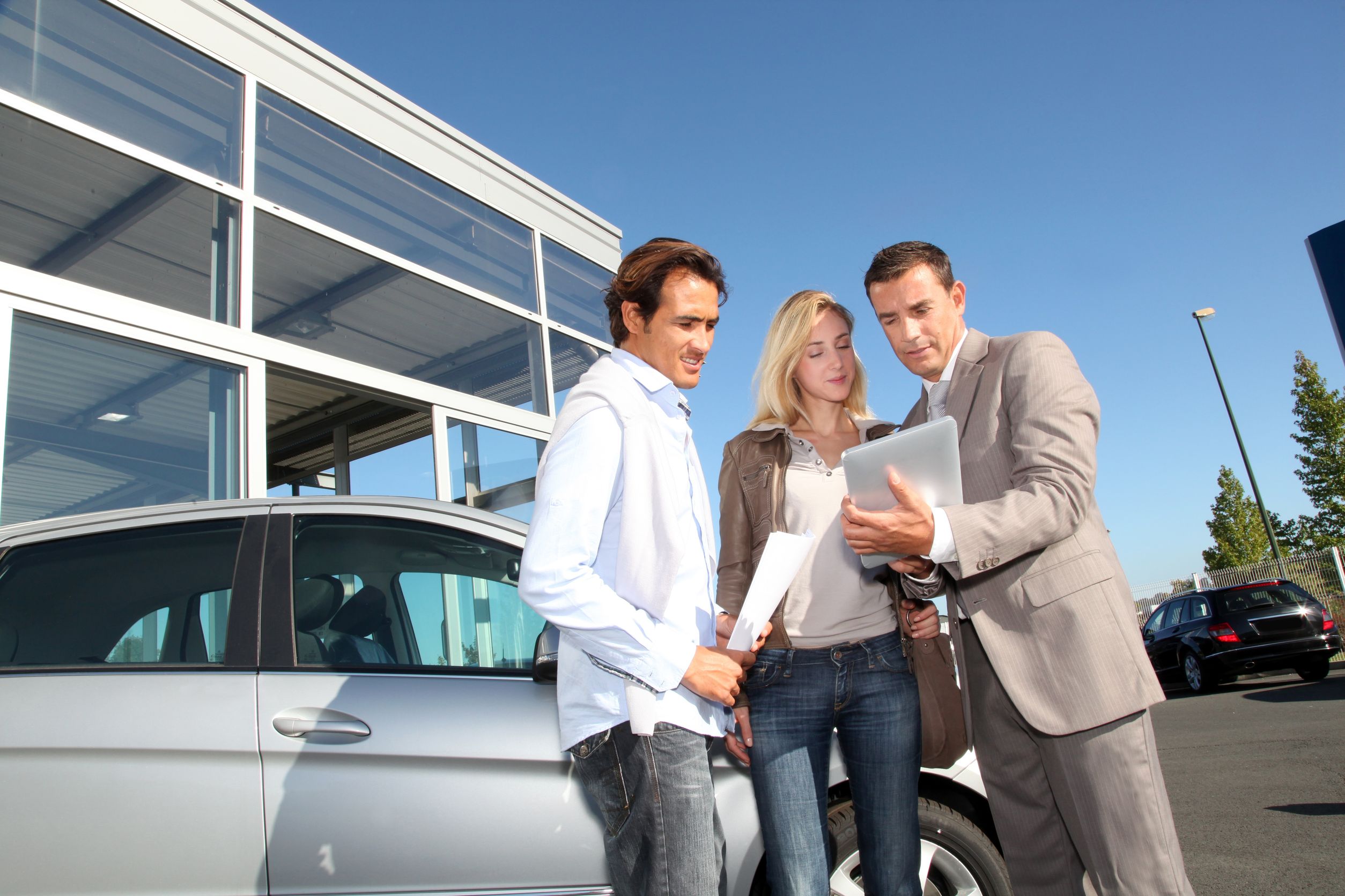 Car Dealer Oak Park: Find Your Dream Car at Hawk CDJR